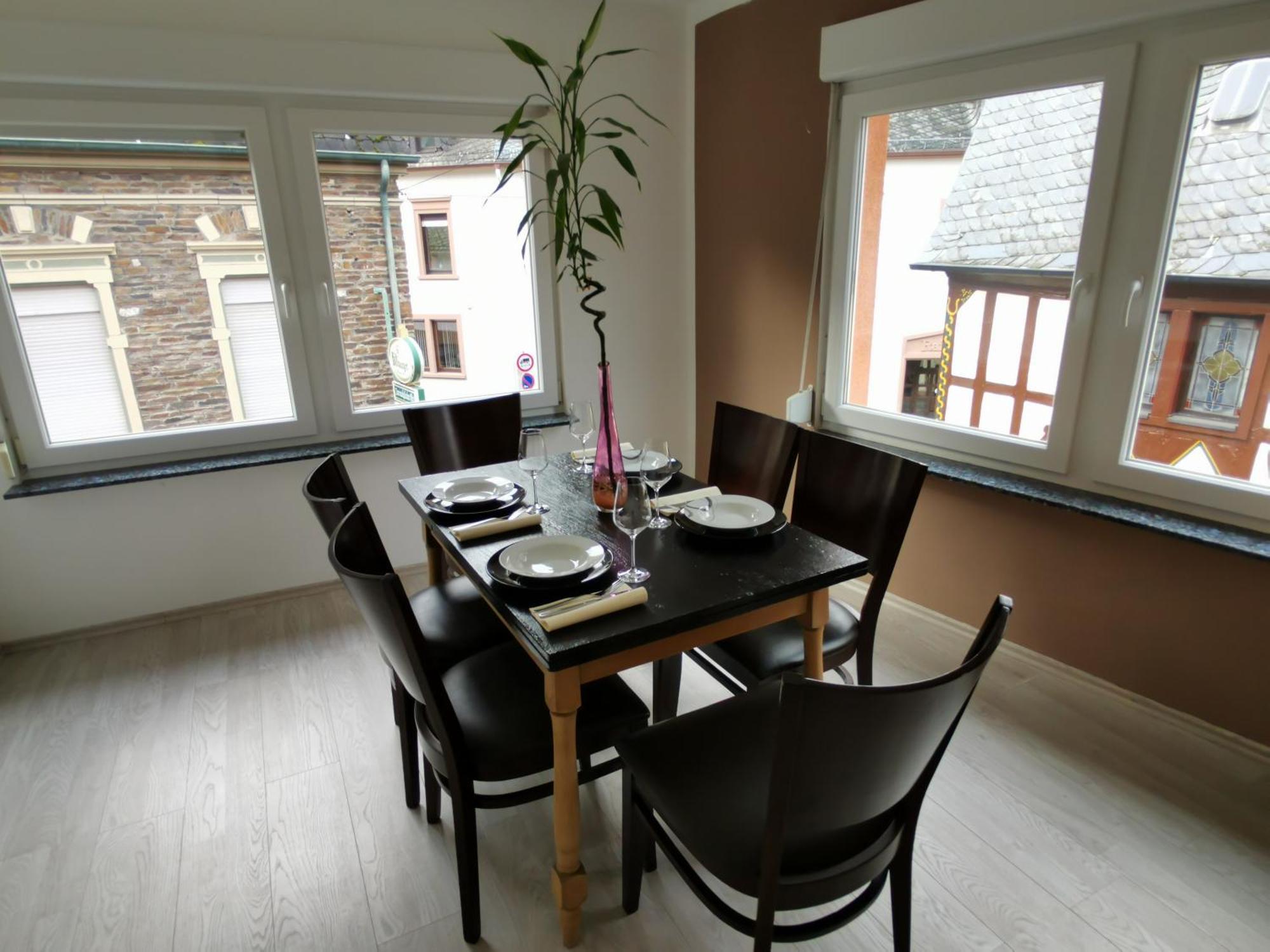 Weincafe Korkenzieher Briedel Room photo